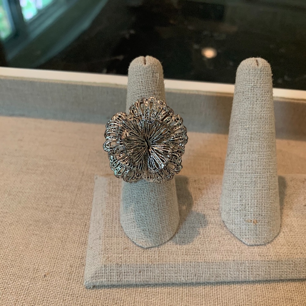 Stella and Dot Geneve Lace Ring